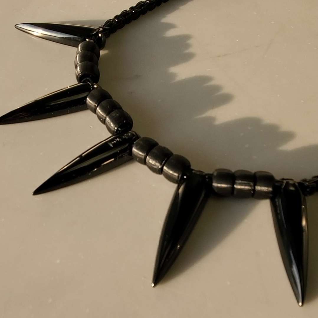 Claw Necklace - Protector